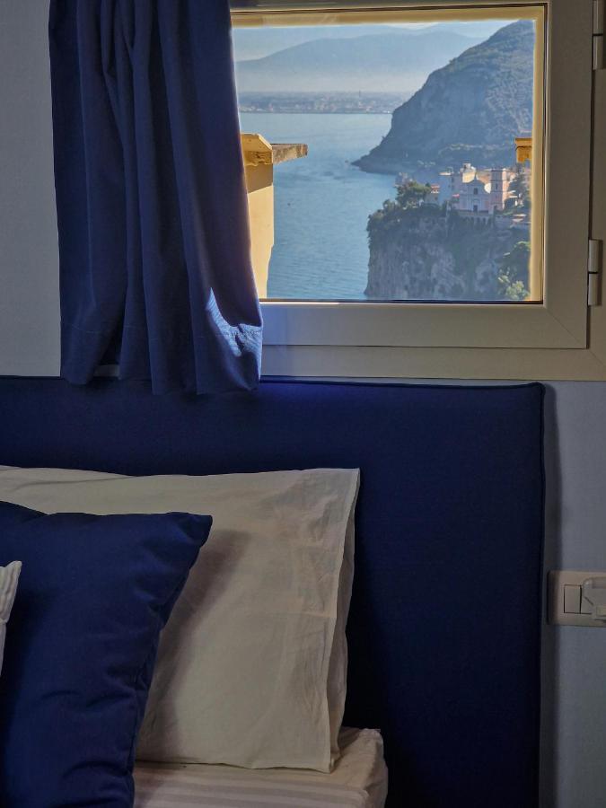 La Torretta Sea View Rooms Vico Equense Exteriér fotografie